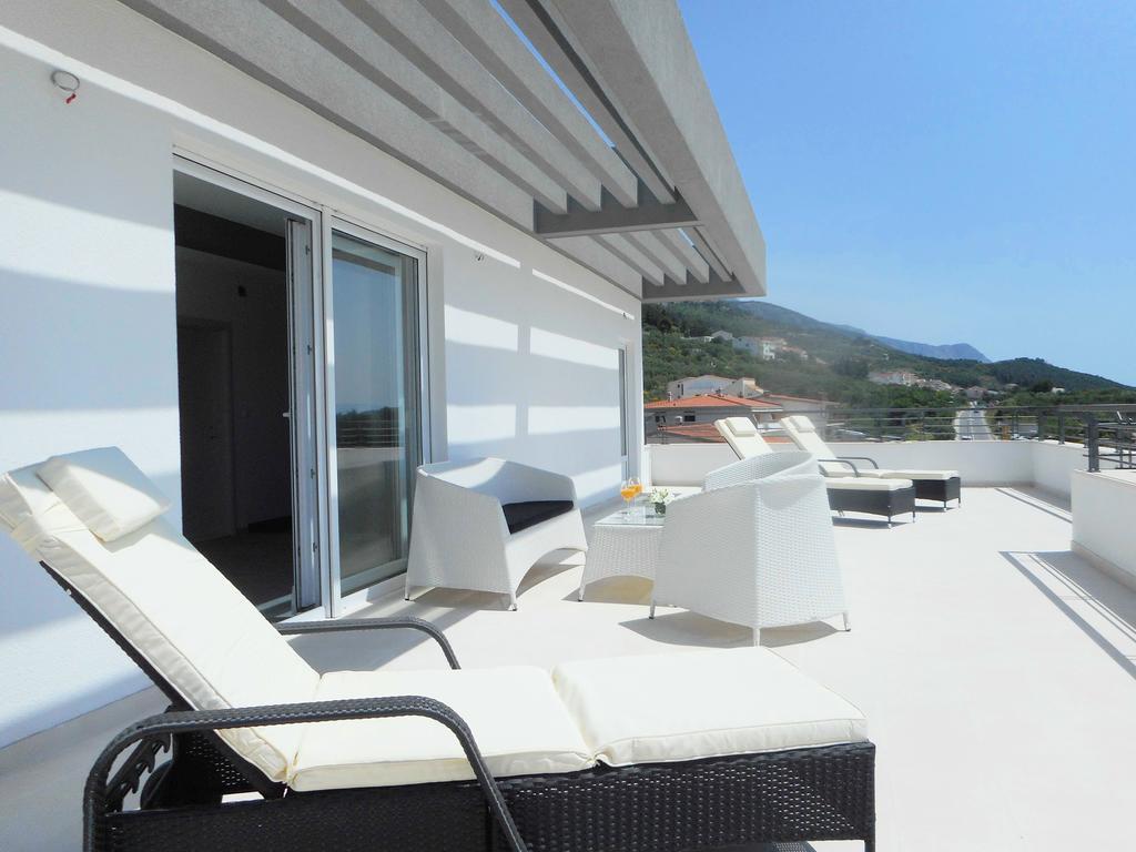 Villa Palladium Makarska Exterior photo